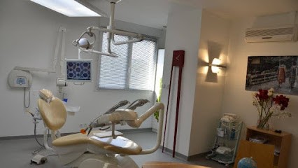 Dr Cécile Hemming, Dentiste à Saint-Sébastien-sur-Loire