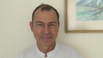 Dr Hervé DERRIEN, Dentiste à Aubagne