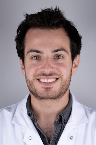 Dr Florian APAP - Chirurgien dentiste, Dentiste à Montrouge