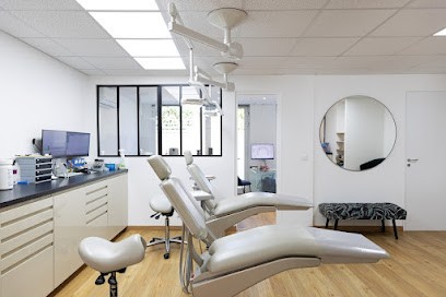 Docteur Gerand Mathilde, Dentiste à Divonne-les-Bains