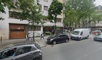 Halifa Claire, Dentiste à Paris 18