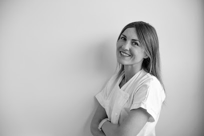 Dr Andrea GOMEZ CASADO - Dentiste - Occlusodontie, Dentiste à Paris 06