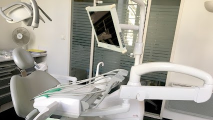Dr José Noriega, Dentiste à Bordeaux