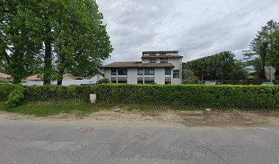 Docteur Laura REFUVEILLE, Dentiste à Saint-Vincent-de-Tyrosse