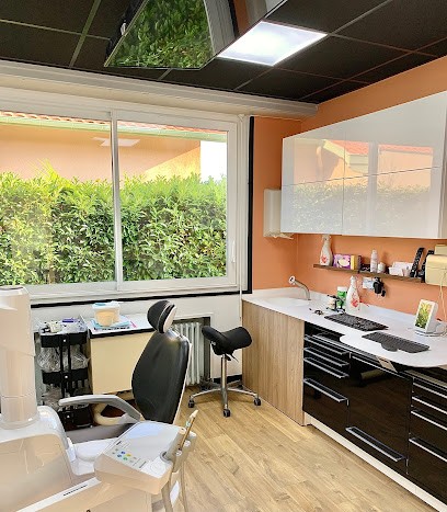 Dr Paul DUCHAIGNE, Dentiste à Saint-Vincent-de-Tyrosse