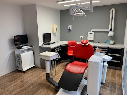 Cano Stéphane, Dentiste à Pluguffan