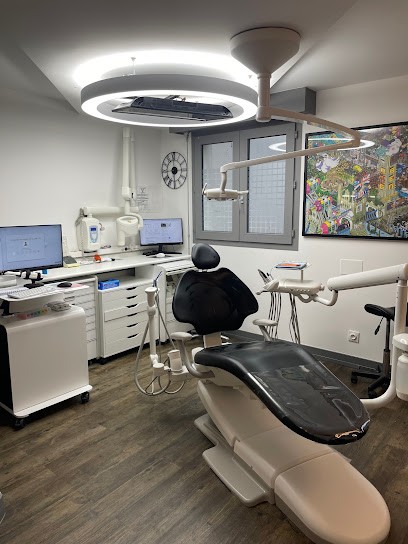 Dr. Rabache Quentin, Dentiste à Lille