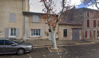 Pitz Kristel, Dentiste à La Fare-les-Oliviers