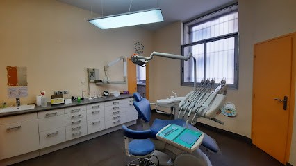 Rouvier Annie-Claude, Dentiste à Montpellier