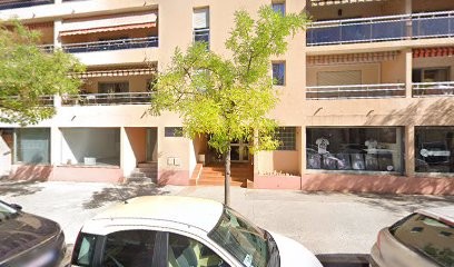 Pichet Didier, Dentiste à Hyères