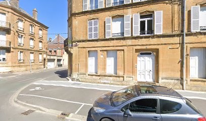 Pierrot-Zeringer Anne, Dentiste à Sedan