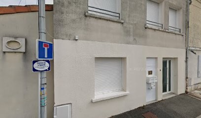 Gombeaud Damien, Dentiste à Angoulême