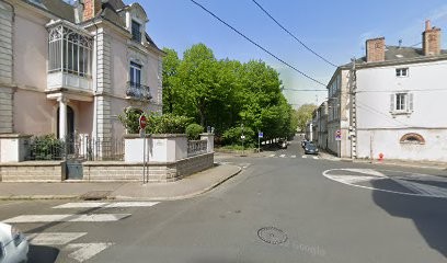 PLASSART Chloé, Dentiste au Mans