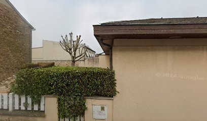 Llorca Max, Dentiste à Naucelle
