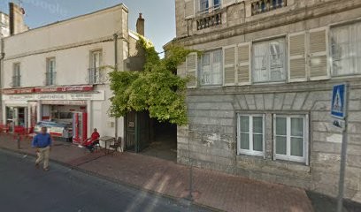 Chasseuil Denis, Dentiste à La Rochelle