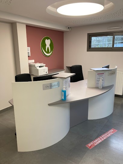 MARCHAL Nathalie, Dentiste à La Chapelle-sur-Erdre