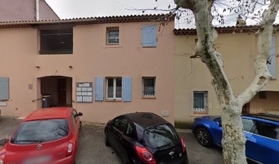 Casals, Dentiste au Castellet