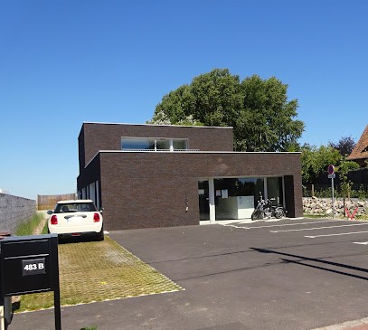 Docteur Édouard Kornyeli, Dentiste à Fournes-en-Weppes