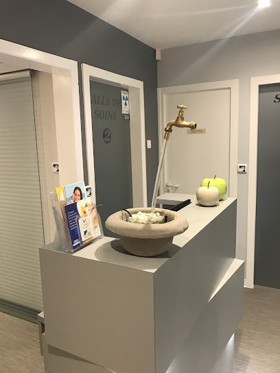 Dr Benzaquen Joaquim, Dentiste à Crémieu