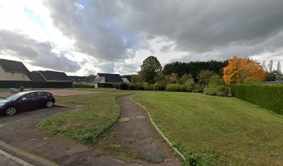 Docteur Raharison Tania - Chirurgien Dentiste, Dentiste à Saint-Martin-de-Fontenay