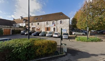 Liyanaratne Kirti, Dentiste à Leuville-sur-Orge