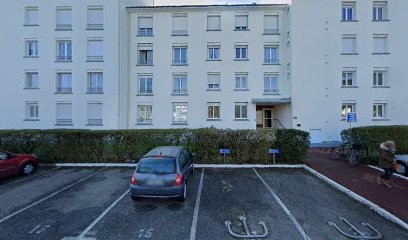 Perdrix Pierre, Dentiste à Saint-Cyr-sur-Loire