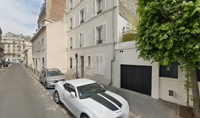 Julien Kergall, Dentiste à Neuilly-sur-Seine