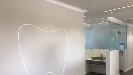 CABINET DENTAIRE 112 MERIGNAC CHEMIN LONG, Dentiste à Mérignac