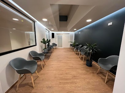 Dr Guedou Maxime, Dentiste à Vannes