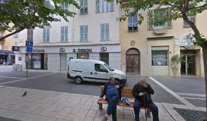 Zenati Michel - ZENATI Laurianne, Dentiste à Nice