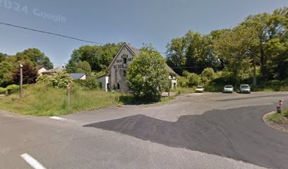 Duval Florie, Dentiste à Olby