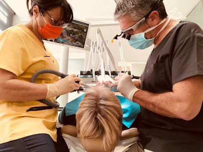 Tolila Gérard, Dentiste à Menton