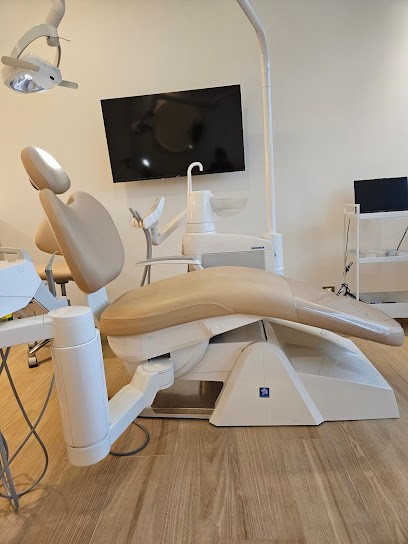 Dr Claire AUVERGNE, Dentiste à Mougins