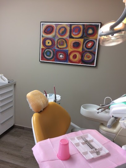 Dr Arjeta Agalli Rey - Dentiste, Dentiste à Saulx-les-Chartreux