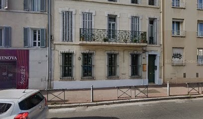 Dr NOUAR Lynda, Dentiste à Marseille 08