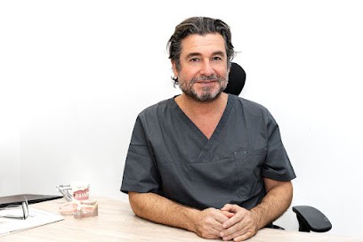 Jean-Jacques CHALARD, Dentiste à Lyon 06