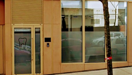 Dr BENAMARA TLEMSANI Yamina, Dentiste à Marseille 14