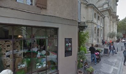 Dubourg Eric, Dentiste à L'Isle-sur-la-Sorgue