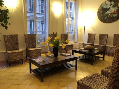 Dr Arllan Parsa, Dentiste à Lyon 01