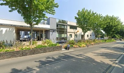 Charlotte Simon, Dentiste à Trélazé