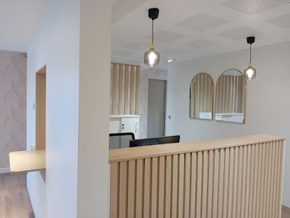 SELARL CAILLEUX-VOYDEVILLE - Pratique réservée a l'orthodontie adulte et enfant, Dentiste à Villefranche-sur-Saône