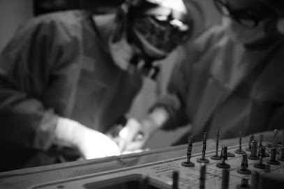 CHEROUX ALEXANDRE, Dentiste à Malemort