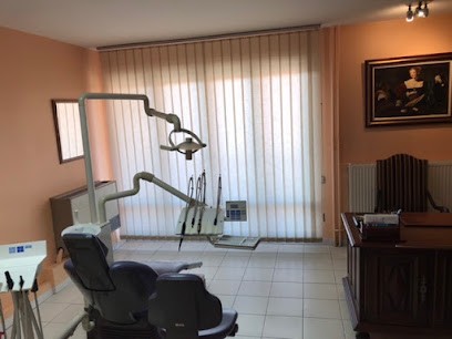 Nappo Richard, Dentiste à Marseille 14