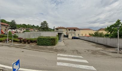 Dr. Leandro Rizzi, Dentiste à Renage