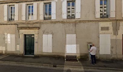 Cabinet Dentaire Dr Véjux, Dentiste à Cognac
