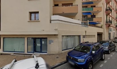 Dr Thierry Schlosser - Dentist in Hyères - Toulon Close, Dentiste à Hyères