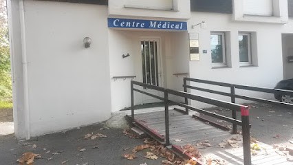 Docteurs Valentin CHIRUC & Loredana DANCIU, Dentiste à Nantes