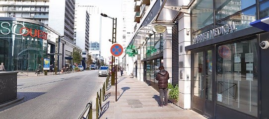 Docteur Carly Madar, Dentiste à Levallois-Perret