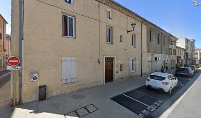 Paval Eléna, Dentiste à Vaison-la-Romaine