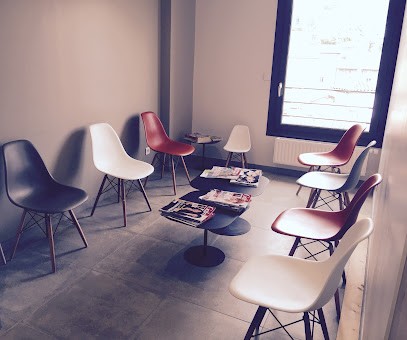 Docteur Thomas Sabran, Dentiste à Saint-André-de-Corcy